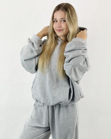 Bluza z kapturem kangurka oversize L/XL